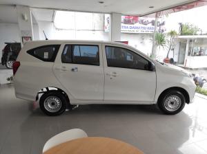 Daihatsu Sigra Type D 